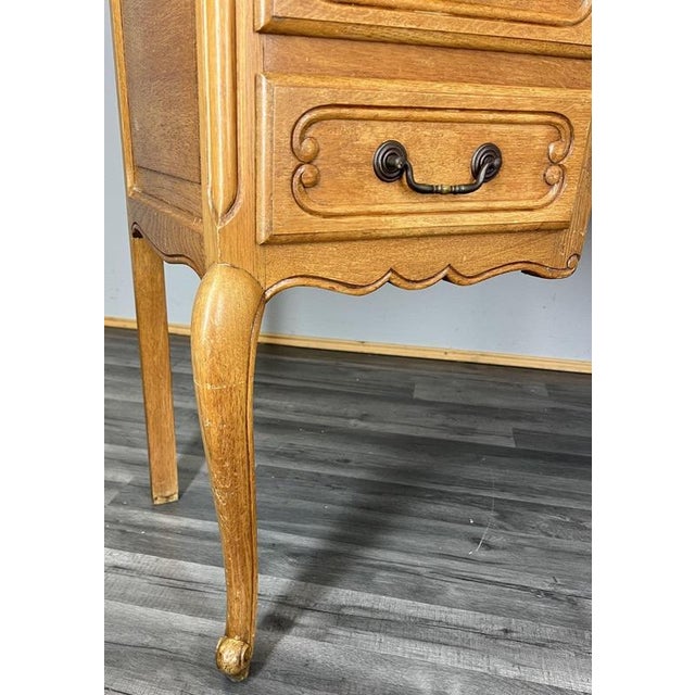 Vintage French Louis Style Oak Dressing Table with Mirror For Sale - Image 13 of 15