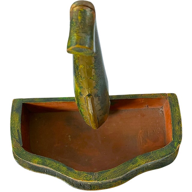 Mid-Century Florentine-Style Artisan-Made Painted Green Wood & Brass Demilune Wall Console Shelf With Stylized Fish Bracket For Sale In Jacksonville, FL - Image 6 of 10