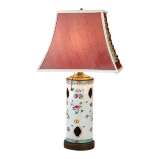 Antique Hand Painted Chinese Cutout Porcelain Wig Stand Table Lamp 19thC For Sale