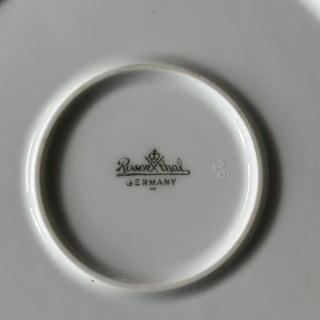 Postmodern Asimmetria Goldblume Cake Plate by Björn Wiinblad for Rosenthal, 1992 For Sale - Image 3 of 7