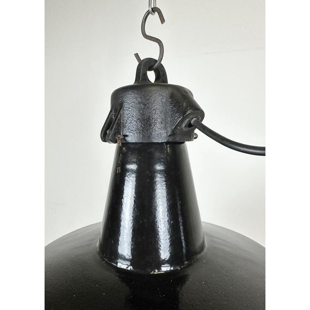 Industrial Black Enamel Factory Lamp with Cast Iron Top, 1960s For Sale - Image 11 of 15