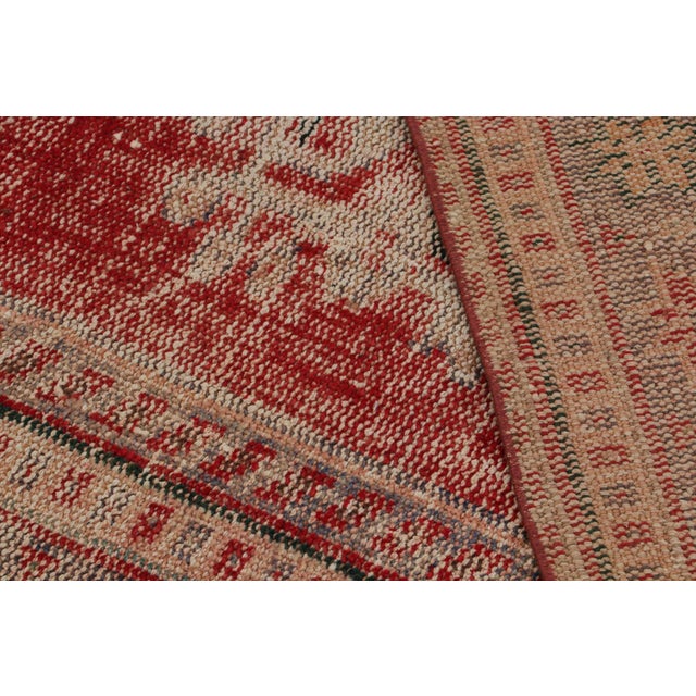 Textile 1960s Vintage Zeki Müren Persian Style Rug With Central Medallion For Sale - Image 7 of 7