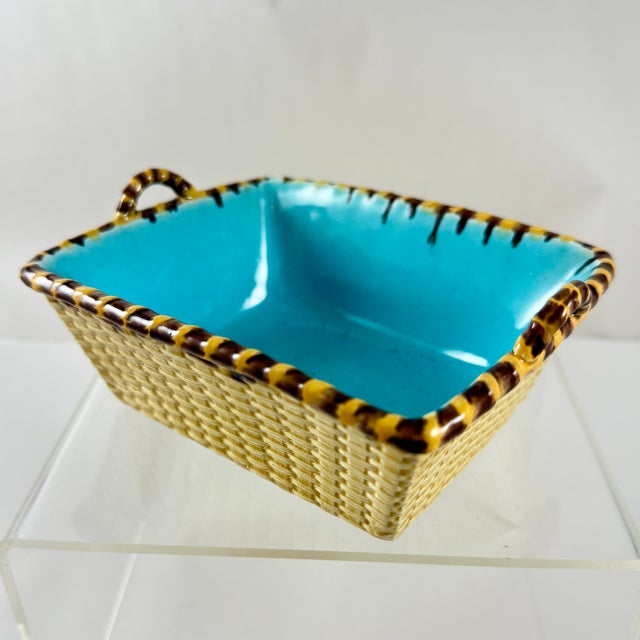 Late 19th Century 19th Century Minton English Majolica Yellow Earthenware Trinket Basket For Sale - Image 5 of 12