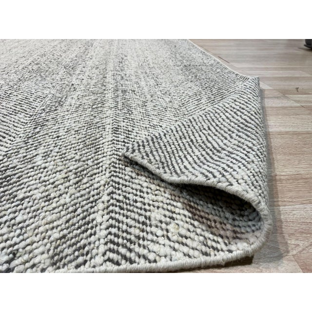 Mid-Century Modern 10x14 Louie Harlow Gray Solid Open Fiel Modern Handmade Wool Carpet Rug For Sale - Image 3 of 10