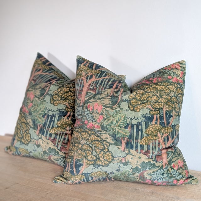 English Gp & J Baker Ruskin Velvet Pillows in Emerald For Sale - Image 3 of 6