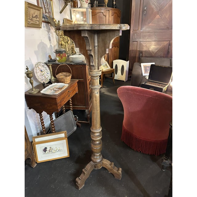 Vintage Side Table, in Good conditions. Designed before 1890