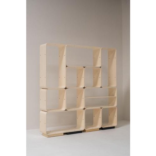 Beautiful modular bookcase by Carlo De Carli by Carlo De Carli for Fiarm, Italy, dating from the 1970s. This versatile...