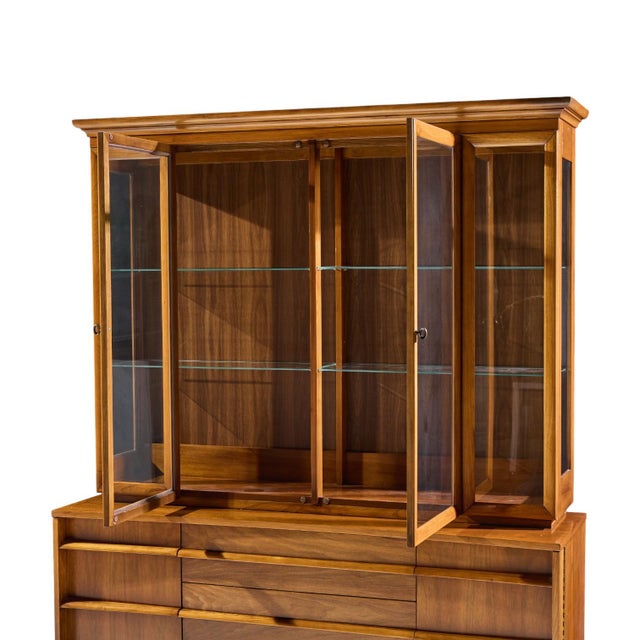 Wood Young Manufacturing Mid Century Curved Walnut Credenza and Hutch For Sale - Image 7 of 12