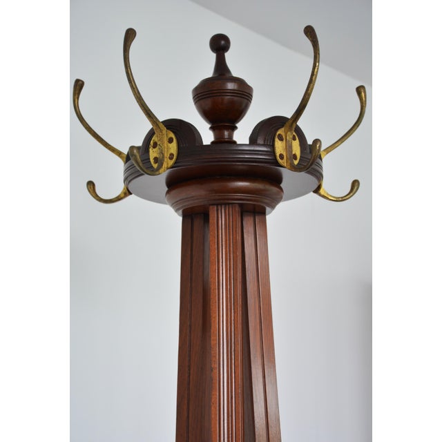 1900 - 1909 Arts and Crafts Walnut Coat Stand by Jas Shoolbred, 1900 For Sale - Image 5 of 14
