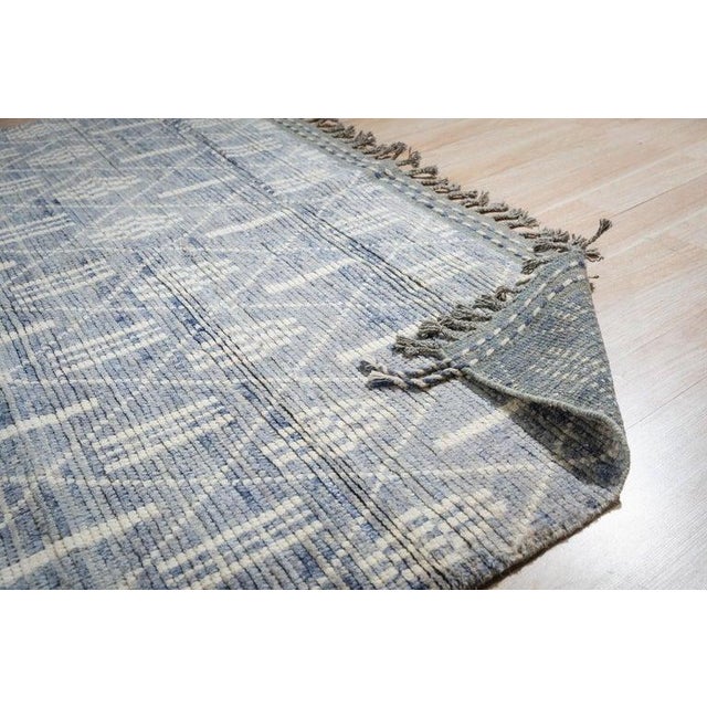 6x9 Blue Hand-Knotted Wool Diamond Lattice Geometric Modern Carpet Rug For Sale In New York - Image 6 of 10