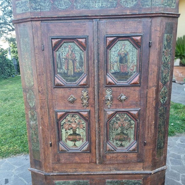 Mid 18th Century Antique Tyrolean Wardrobe with Original Paintings, 1750 For Sale - Image 5 of 13