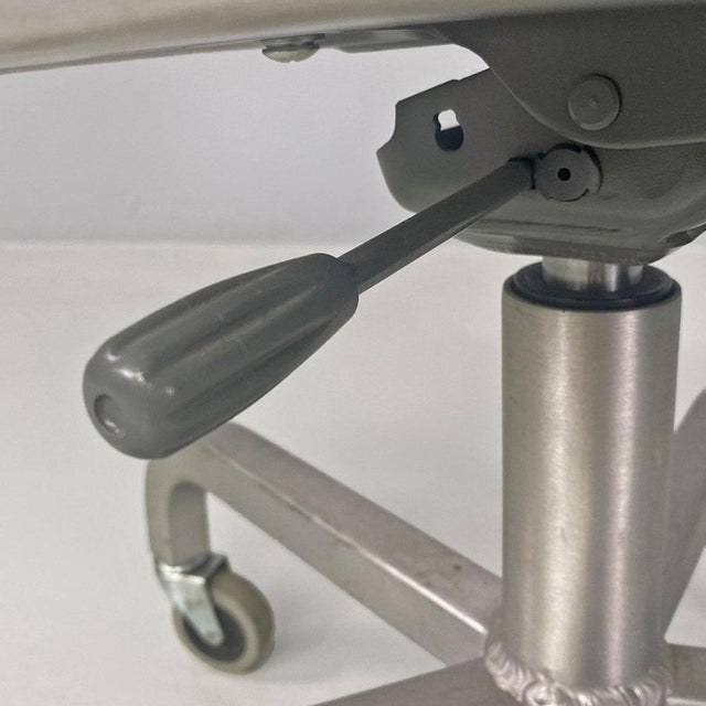 American Modern Brushed Aluminum Swivel Hudson Chairs attributed to Starck for Emeco, 2000s, Set of 4 For Sale - Image 11 of 18