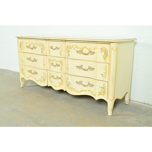 French Provincial Drexel Heritage French Provincial Louis XV Cream Lacquered Paint-Decorated Triple Dresser or Credenza, 1970s For Sale - Image 3 of 13