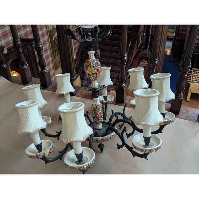 1960s Italian Capodimonte, Faience-Style Porcelain and Wrought Iron Chandelier For Sale - Image 4 of 11