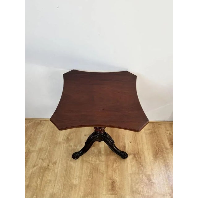 Wood Victorian Mahogany Lamp Table, 1860s For Sale - Image 7 of 9