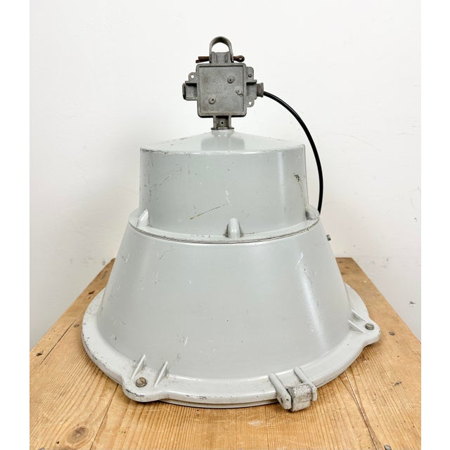 Industrial Polish Cast Aluminium Factory Pendant Lamp from Mesko, 1970s For Sale - Image 10 of 17