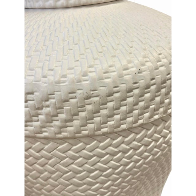 Contemporary White Ralph Lauren Ceramic Woven Rope Texture Lamps With Chrome Finials - a Pair For Sale - Image 10 of 12