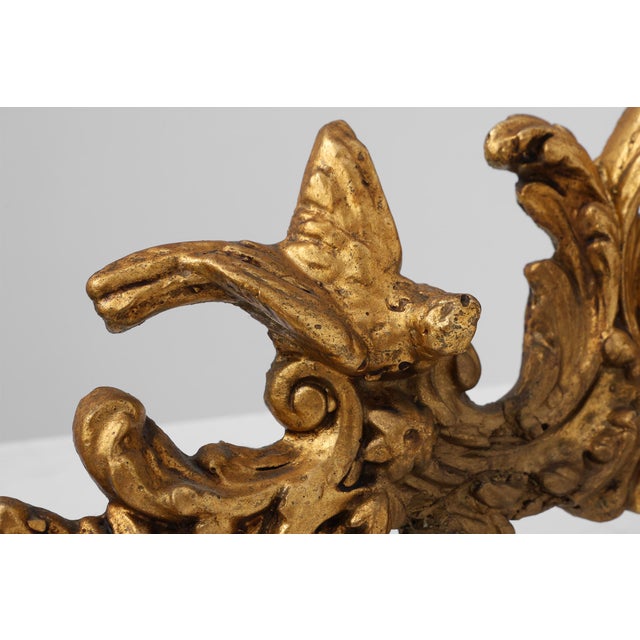 18th Century Louis XV Giltwood Ornament with Central Putto and C‑scrolls, 1800s For Sale - Image 9 of 12