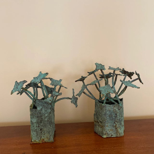 Brutalist Pair of Early 21st Century Bronze Artist Made Brutalist Style Flower Sculpture For Sale - Image 3 of 4