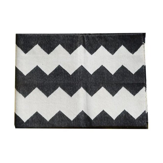 Boho Chic Vinya Rug, 12x15, Black For Sale - Image 3 of 5