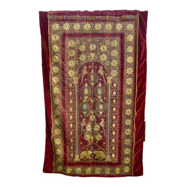 19th Century Silver and Gold Indian Embroidery Tapestry With Two Elephants For Sale