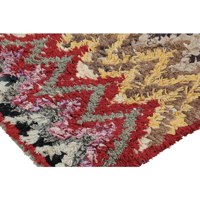 Vintage Moroccan Runner Rag Rug With Multicolor Chevron Patterns - Rug & Kilim For Sale In New York - Image 6 of 7