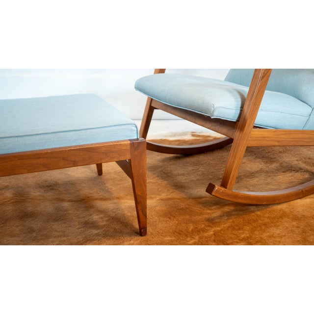 Design Within Reach Risom Rocker and Jens Ottoman, a Set For Sale - Image 10 of 18