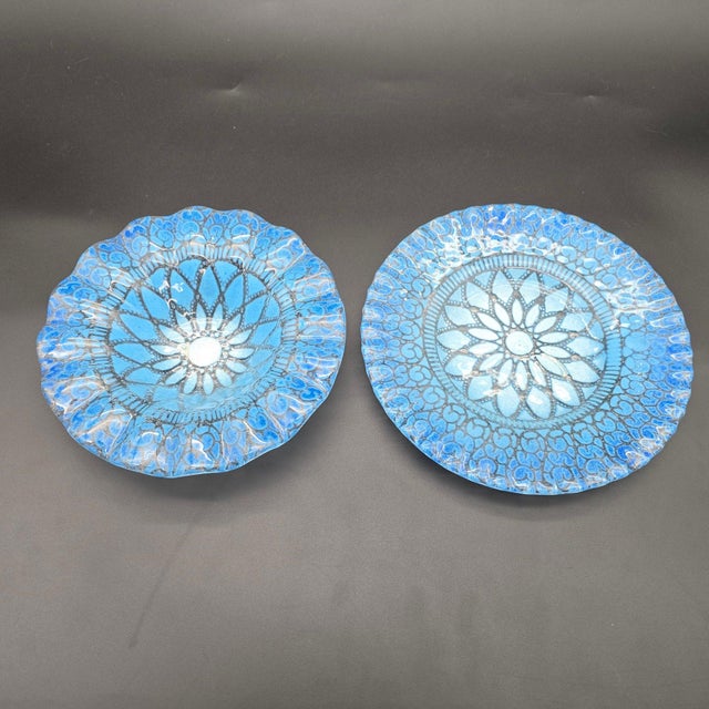 Mid-Century Modern Mid-Century Sydenstricker 'Lace' Blue Ruffled Art Glass Bowl and Plate Set For Sale - Image 3 of 11