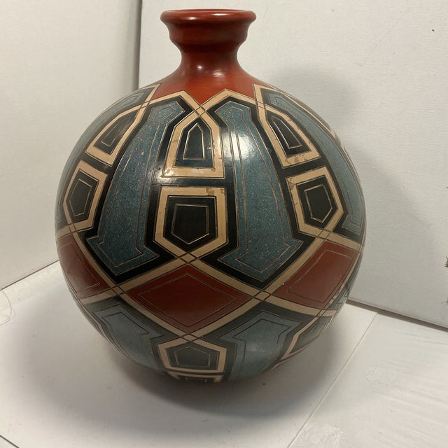 Ceramic Enmanuel Maldonado Art Pottery Vase For Sale - Image 7 of 11