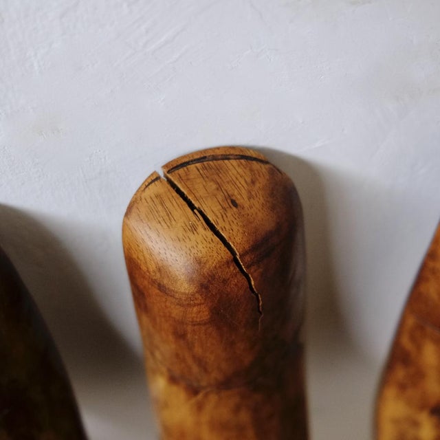 Carved Wooden Sculpture Chair in the Shape of a Hand, 1980s For Sale - Image 10 of 18