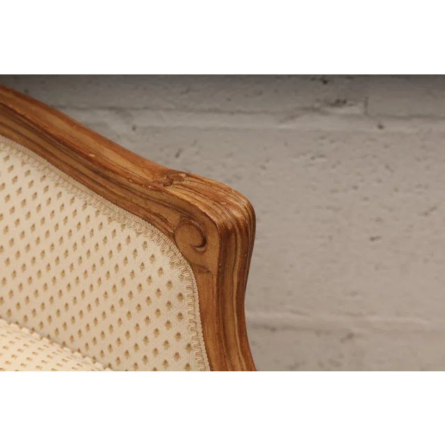 1980s Vintage French Louis XV Style Walnut Armchair For Sale In New York - Image 6 of 7