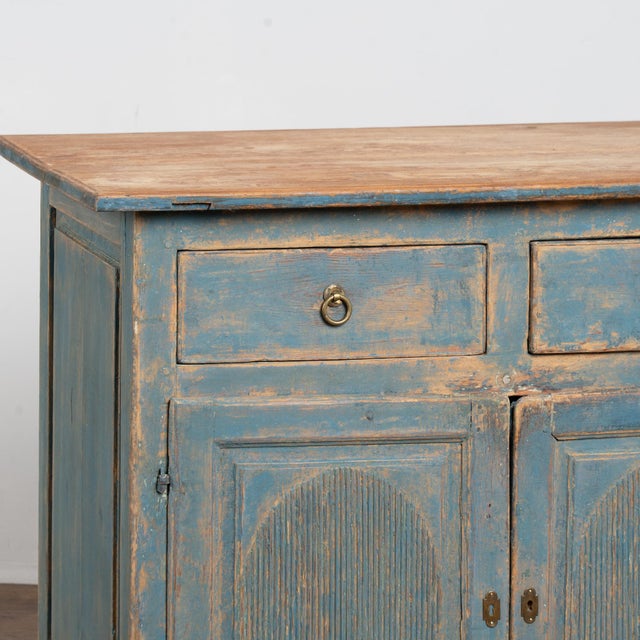 Early 19th Century Original Blue Painted Swedish Pine Sideboard For Sale - Image 4 of 14