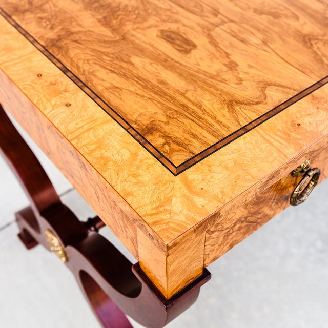 Restored Burl & Brass Vintage Regency Writing Desk by Baker For Sale In Los Angeles - Image 6 of 15