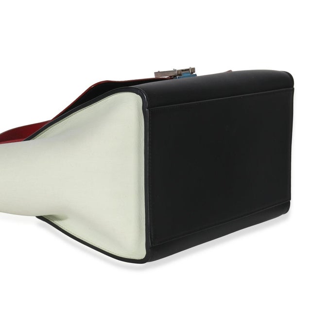 Red Black White Grained Calfskin Small Trapeze Bag For Sale In New York - Image 6 of 9