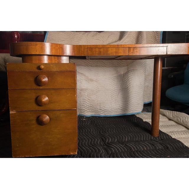 Gilbert Rhode for Herman Miller Kidney Desk Chairish