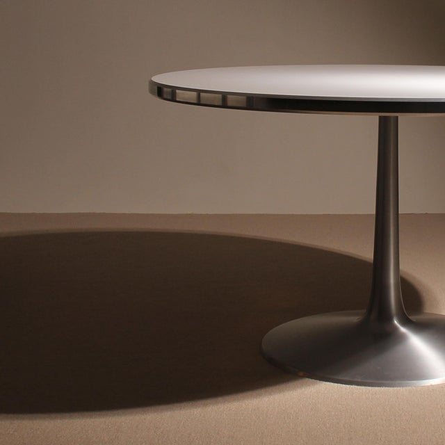 1960s Round Dining Table attributed to Poul Cadovius for France & Son, Denmark, 1960s For Sale - Image 5 of 14