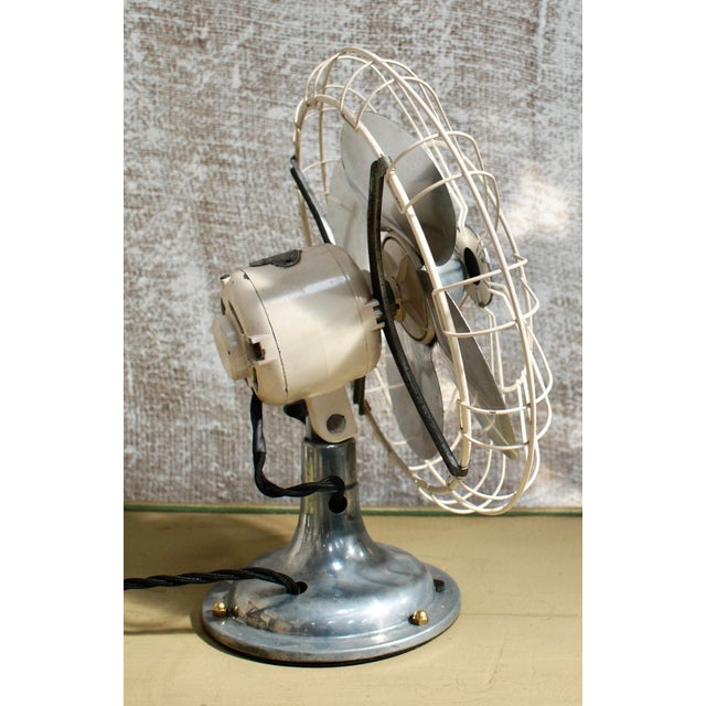 Vintage Desk Fan, 1950 For Sale - Image 4 of 9