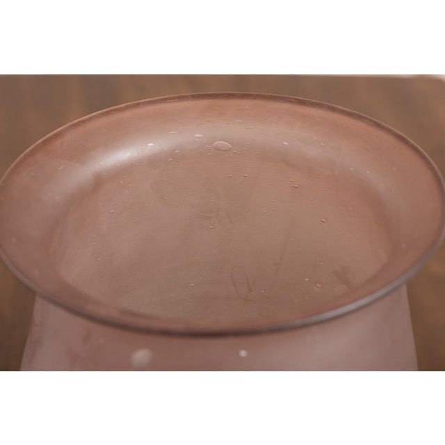 1970s Vintage Frosted Purple Glass Vase on Blue-Green Foot For Sale - Image 5 of 10