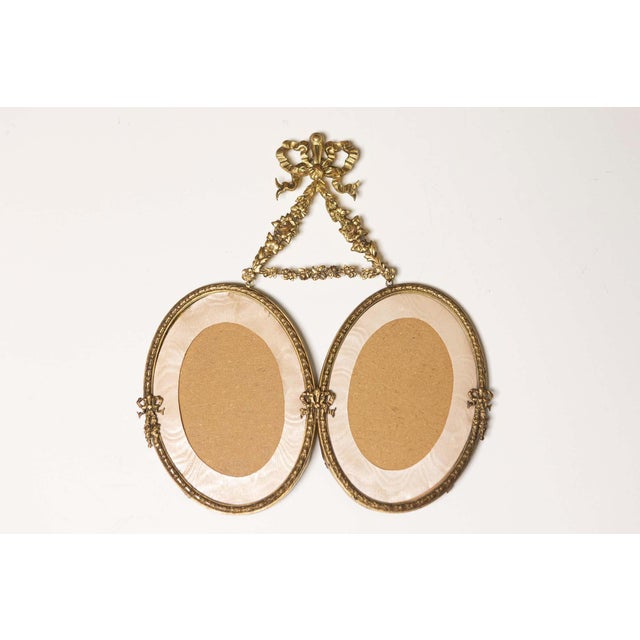 This exquisite set of 19th-century French hanging picture frames showcases the elegance and craftsmanship of the period....