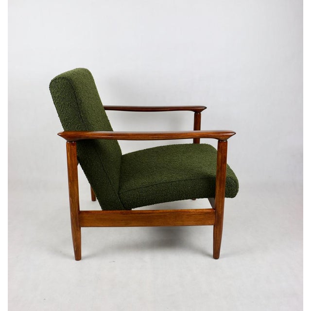 - A vintage easy chair - model GFM-142 - Designed by Edmund Homa - from the 1970s - Reupholstered in structural fabric in...