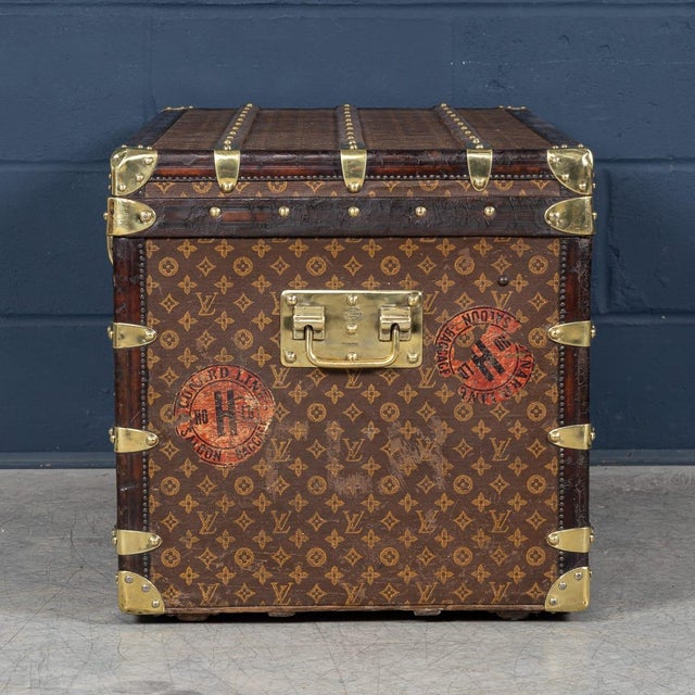 Louis Vuitton Antique French Trunk in Woven Monogram Canvas from Louis Vuitton, 1896 For Sale - Image 4 of 18