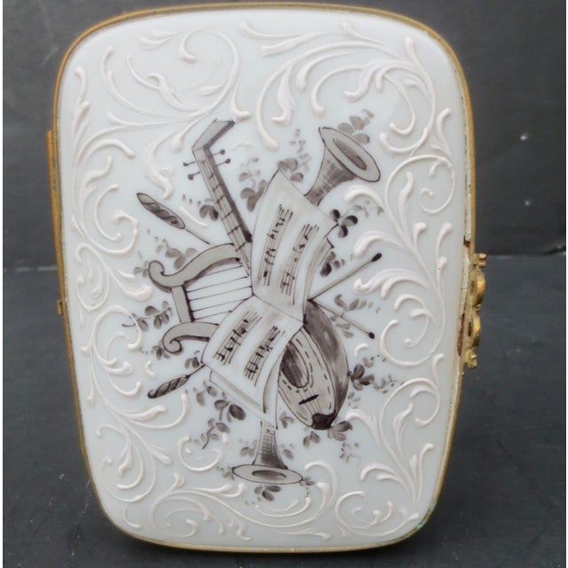 Ceramic Limoge Porcelain Box for Bonwit Teller For Sale - Image 7 of 10