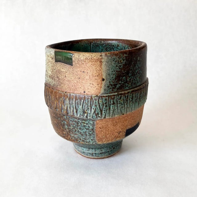 1990s Hand-Crafted Postmodern Studio Art Pottery Vase in Green, Brown, Tan For Sale - Image 4 of 8