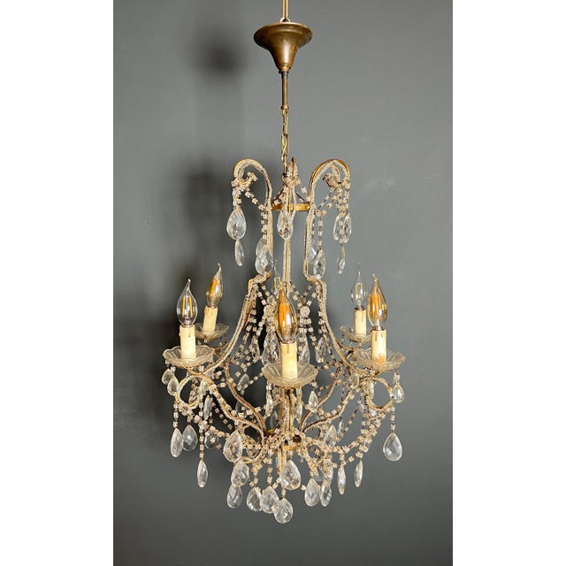 Mid-Century Modern 1970s Italian pearl and crystal chandelier For Sale - Image 3 of 12