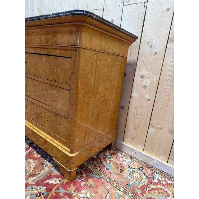 Charles X Chest Of Drawers In Burr Amboyna For Sale - Image 3 of 11