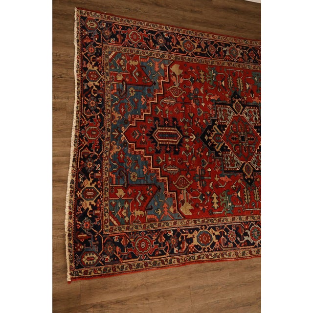Vintage Heriz Hand Tied Persian Rug 90'" X 123" For Sale - Image 4 of 18
