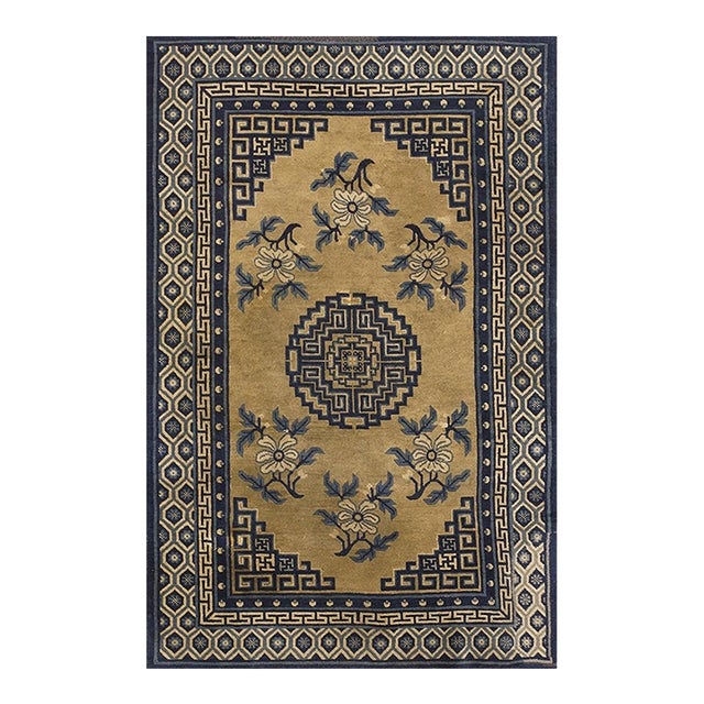 1920s Tan Camel Medallion Traditional Antique Chinese Baotou Wool Rug 4' X 6'2'' For Sale