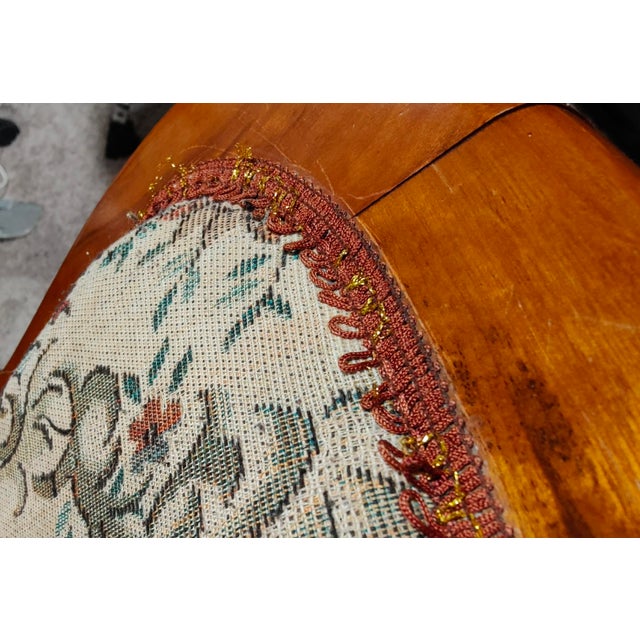 Beautiful Vintage/Antique Victorian-Style Folding Rocking Chair With Needlepoint Tapestry! For Sale - Image 9 of 10