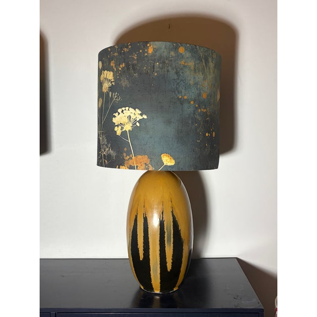 Contemporary Modern Ceramic Table Lamps - a Pair For Sale - Image 3 of 9