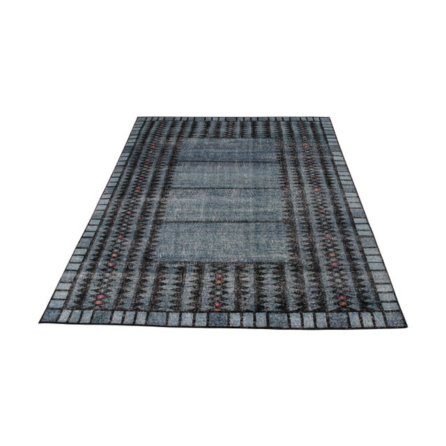 This rug is in stock and ready to ship. This 8'3"x10'2" rug design is an exciting new addition to the Homage Collection by...